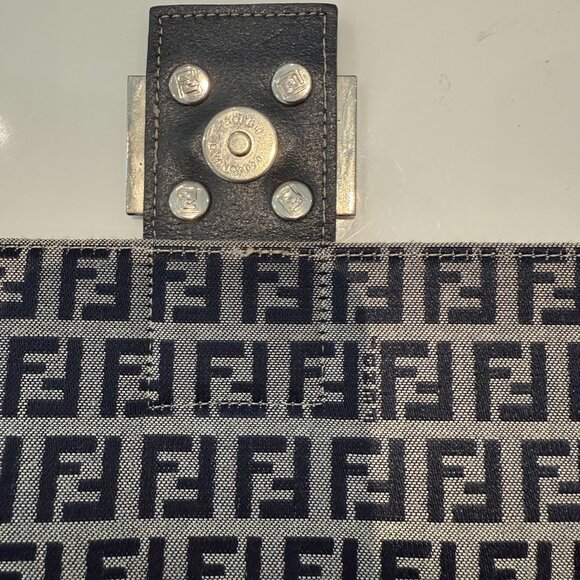 Vintage Fendi Purse - Picture 3 of 5